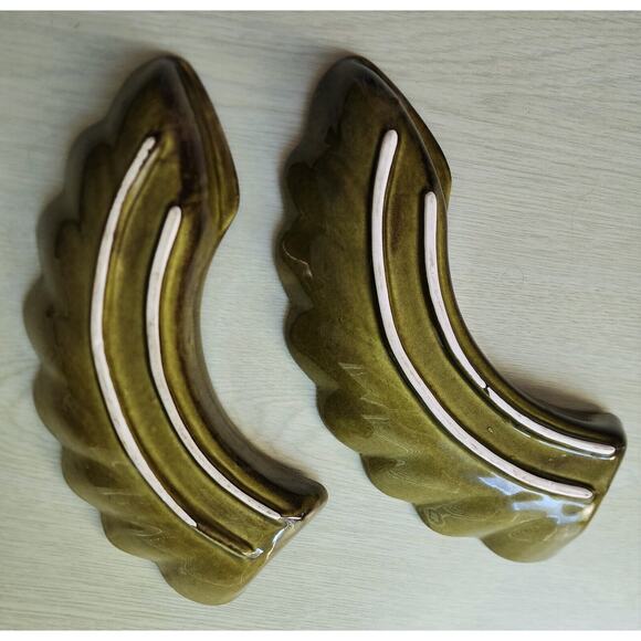 SERVING DISHES-LANE & CO. VAN NUYS, CA-MCM-Pottery-Green-Leaf Shaped-Set of 2 - Picture 6 of 8